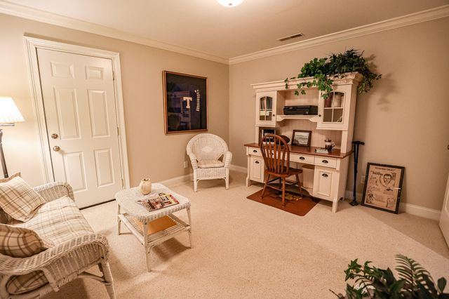 205 Willow Lake Drive, Paducah, KY 42003