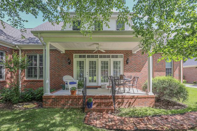 205 Willow Lake Drive, Paducah, KY 42003