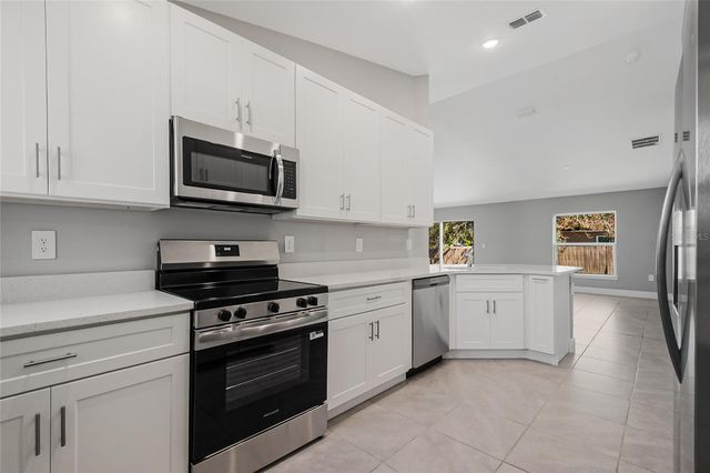 120 NEWHAM WAY, Kissimmee, FL 34758