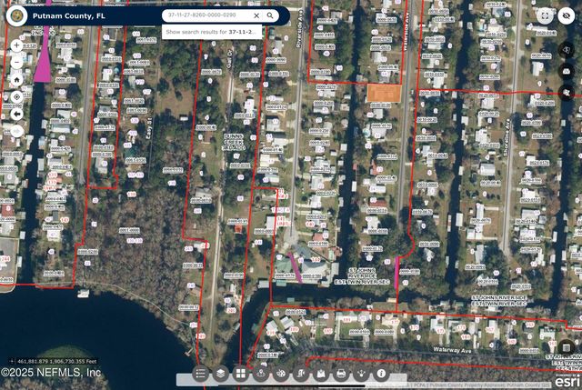 125 WATERSIDE Avenue, Satsuma, FL 32189