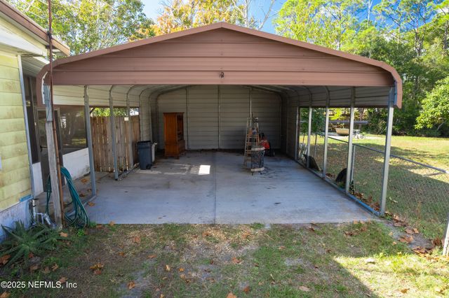 125 WATERSIDE Avenue, Satsuma, FL 32189