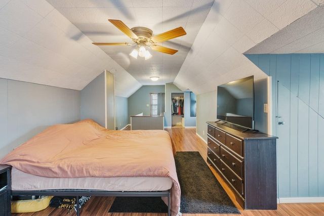 1520 E Mitchell Avenue, Waterloo, IA 50702
