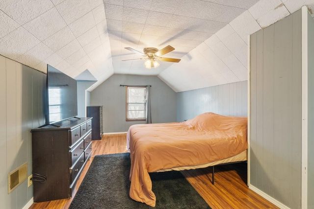 1520 E Mitchell Avenue, Waterloo, IA 50702