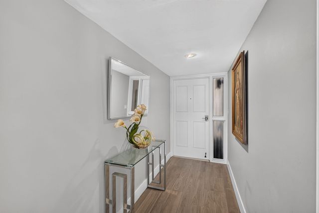 126 LAKESHORE Drive 1125, North Palm Beach, FL 33408