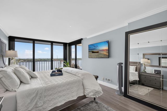 126 LAKESHORE Drive 1125, North Palm Beach, FL 33408