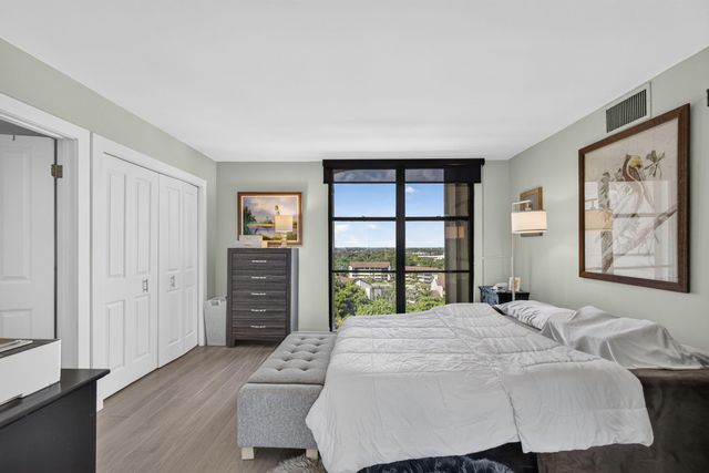 126 LAKESHORE Drive 1125, North Palm Beach, FL 33408