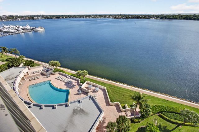 126 LAKESHORE Drive 1125, North Palm Beach, FL 33408