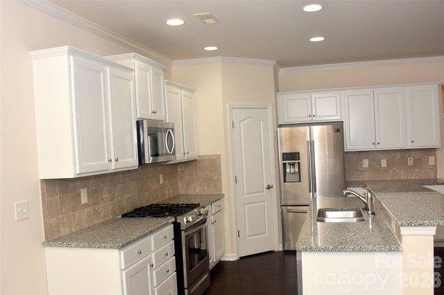 504 Twelve Oaks Lane, Fort Mill, SC 29708