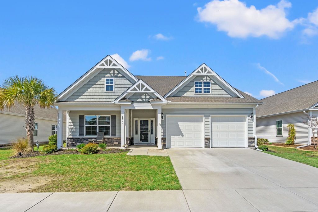 2037 Great Blue Heron Dr., Little River, SC 29566