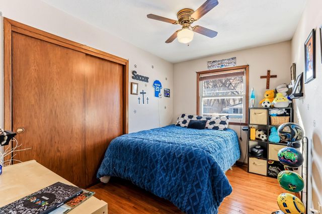 910 6th Street W, Hastings, MN 55033