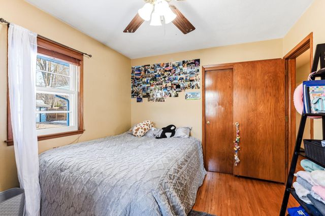 910 6th Street W, Hastings, MN 55033