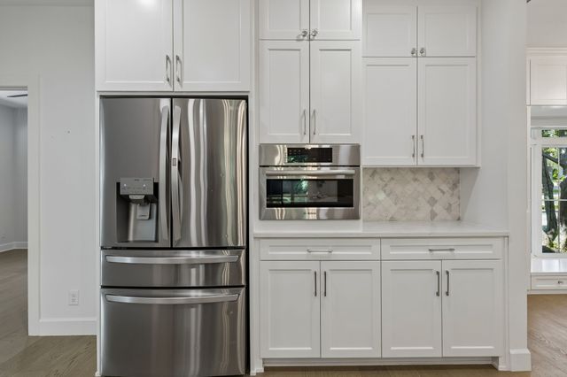 7424 Stonecrest Drive, Dallas, TX 75254