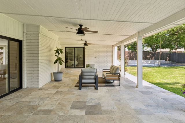 7424 Stonecrest Drive, Dallas, TX 75254