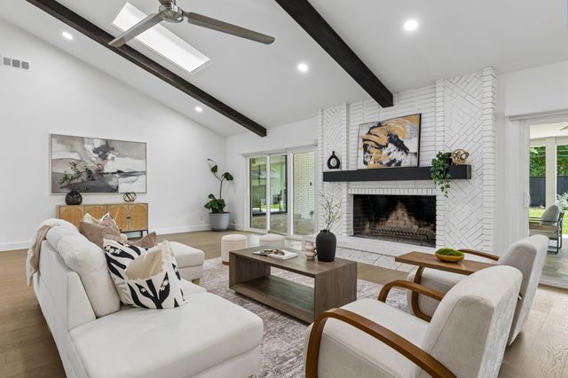 7424 Stonecrest Drive, Dallas, TX 75254