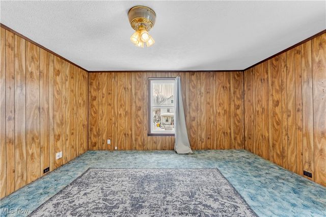 555 Wrights Avenue, Conneaut, OH 44030