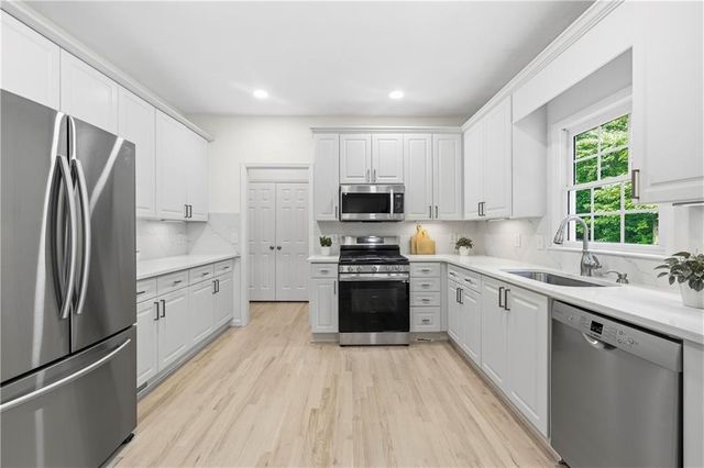 2530 Wellsley Lane, Cumming, GA 30041
