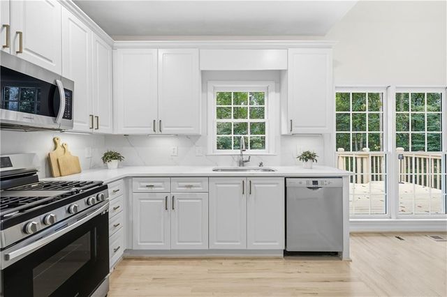 2530 Wellsley Lane, Cumming, GA 30041