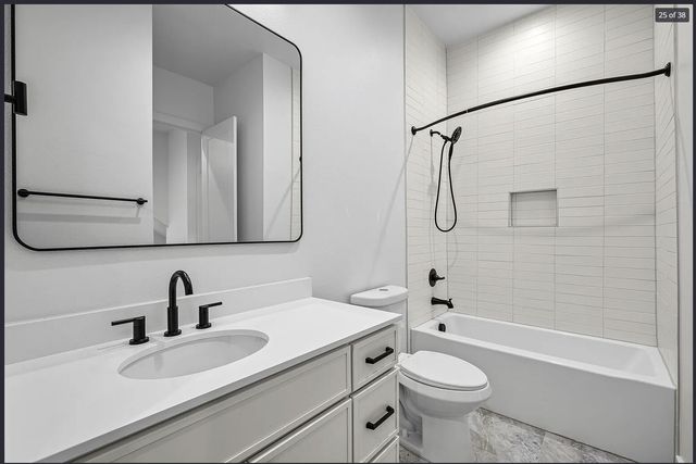 2203 Hondo Avenue 201, Dallas, TX 75219