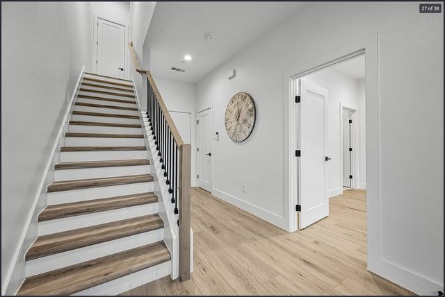 2203 Hondo Avenue 201, Dallas, TX 75219