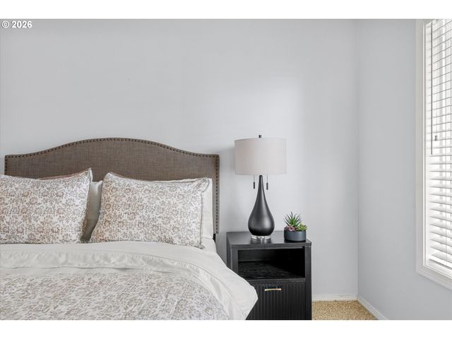 4420 Nw KAHNEETA Dr, Portland, OR 97229