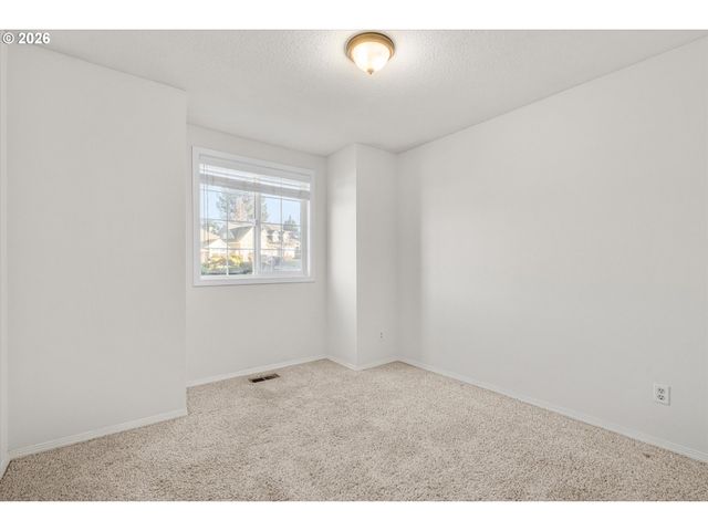 4420 Nw KAHNEETA Dr, Portland, OR 97229