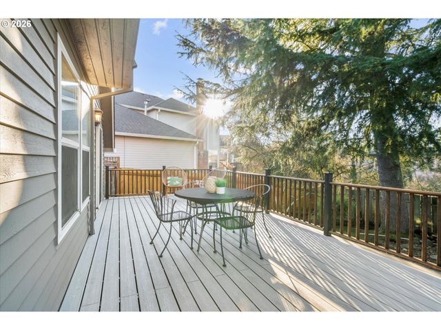 4420 Nw KAHNEETA Dr, Portland, OR 97229