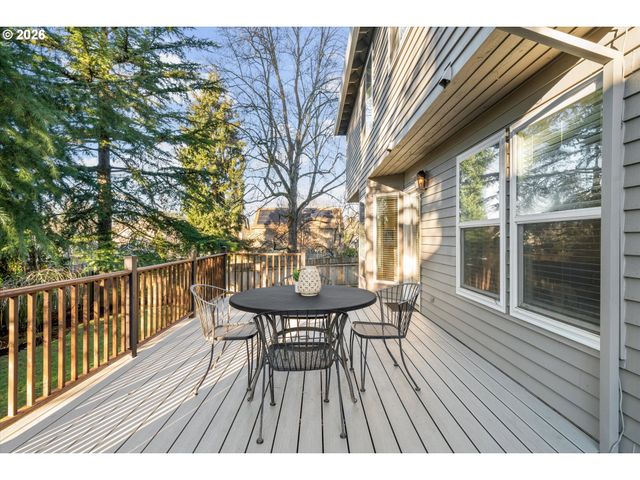 4420 Nw KAHNEETA Dr, Portland, OR 97229