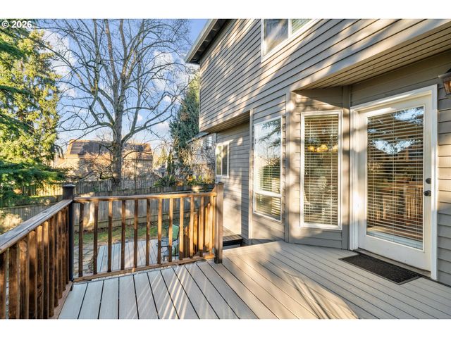 4420 Nw KAHNEETA Dr, Portland, OR 97229