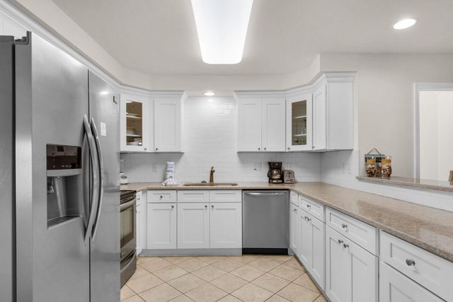 241 Ellis Road 27, Miramar Beach, FL 32550