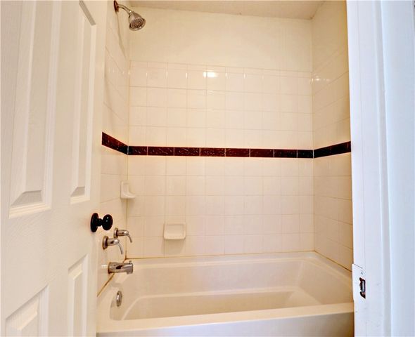 10 Newquay Lane, Bella Vista, AR 72714