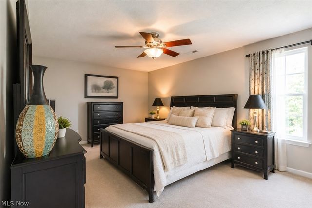 163 Newton Drive, Wadsworth, OH 44281