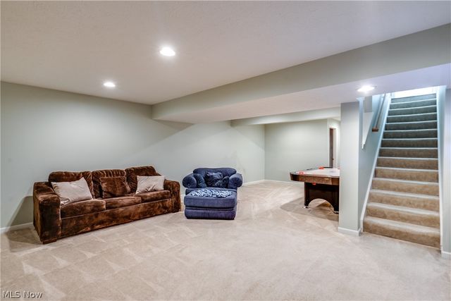163 Newton Drive, Wadsworth, OH 44281