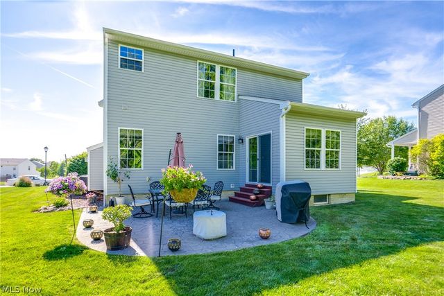 163 Newton Drive, Wadsworth, OH 44281