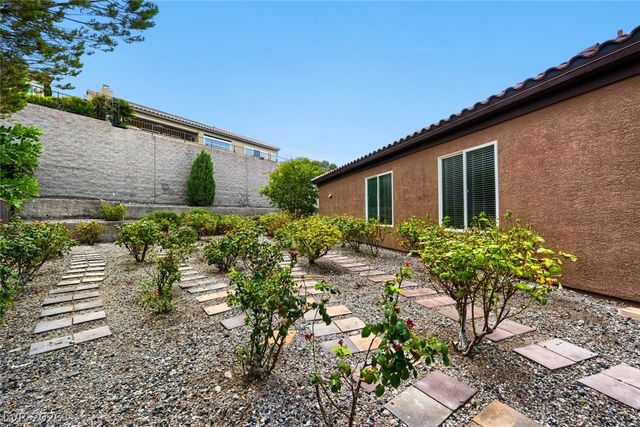 2201 Hudson Falls Court, Henderson, NV 89044