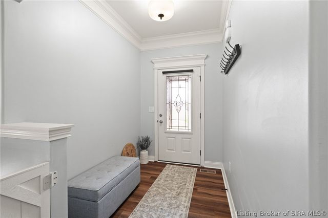 10723 Elk Run Trail, Sellersburg, IN 47172