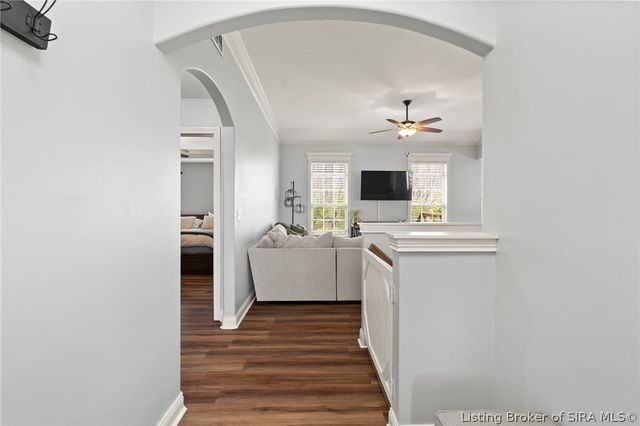 10723 Elk Run Trail, Sellersburg, IN 47172