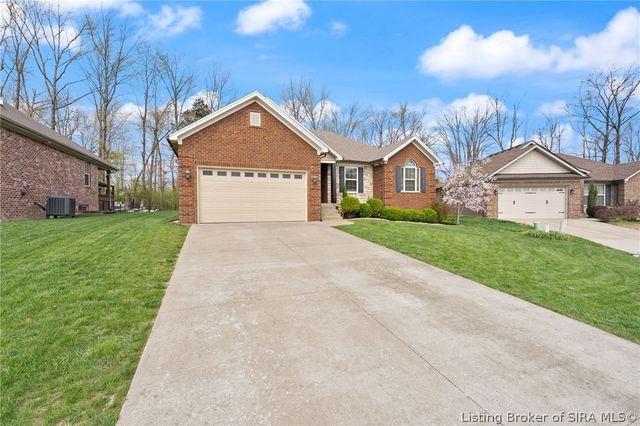 10723 Elk Run Trail, Sellersburg, IN 47172