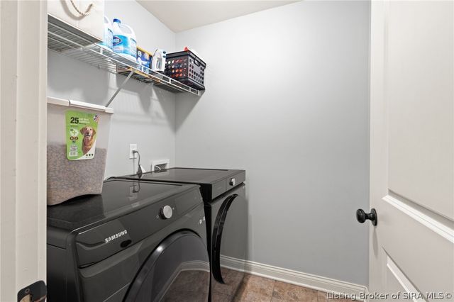 10723 Elk Run Trail, Sellersburg, IN 47172