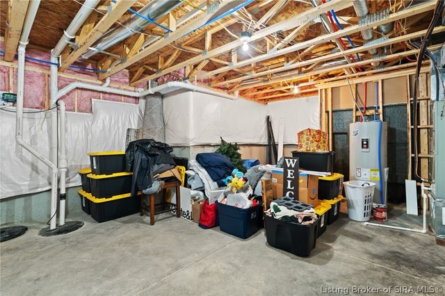 10723 Elk Run Trail, Sellersburg, IN 47172