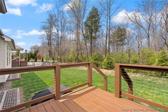 10723 Elk Run Trail, Sellersburg, IN 47172