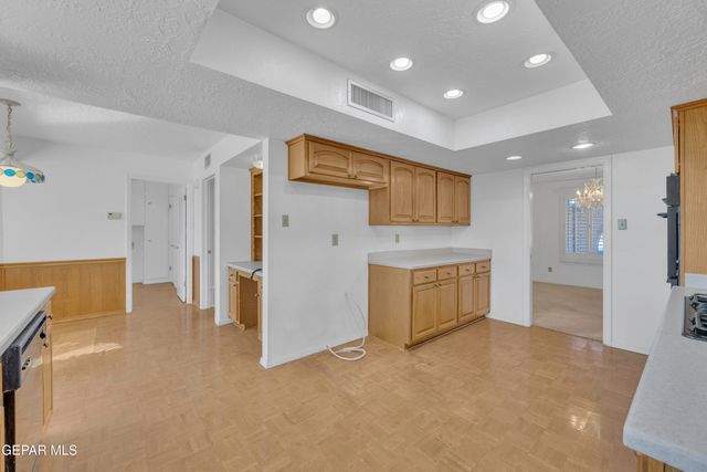 612 SOMERSET Drive, El Paso, TX 79912