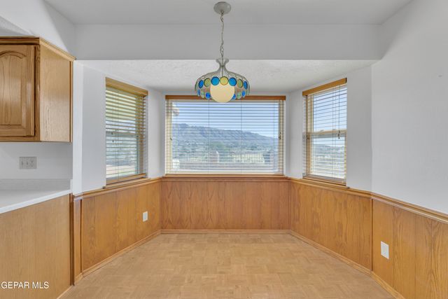 612 SOMERSET Drive, El Paso, TX 79912