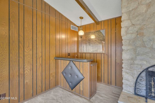 612 SOMERSET Drive, El Paso, TX 79912