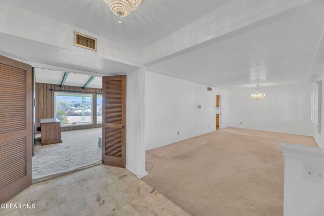 612 SOMERSET Drive, El Paso, TX 79912