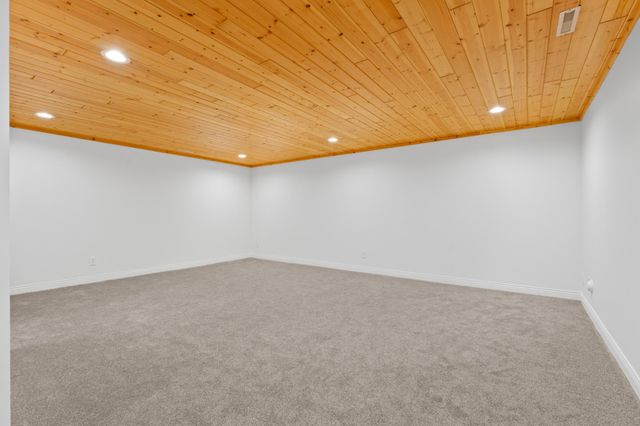 1016 Fox Knoll Drive SW, Rochester, MN 55902