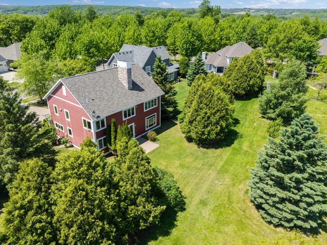 1016 Fox Knoll Drive SW, Rochester, MN 55902