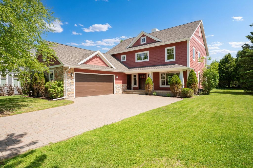 1016 Fox Knoll Drive SW, Rochester, MN 55902