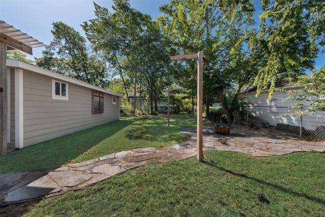 523 Houston Street, Cedar Hill, TX 75104