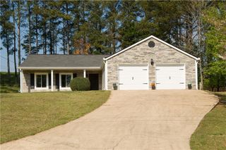 908 River Rock Drive, Woodstock, GA 30188