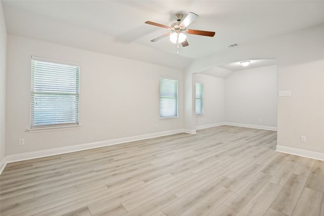 4541 Conrad Avenue, Aubrey, TX 76227